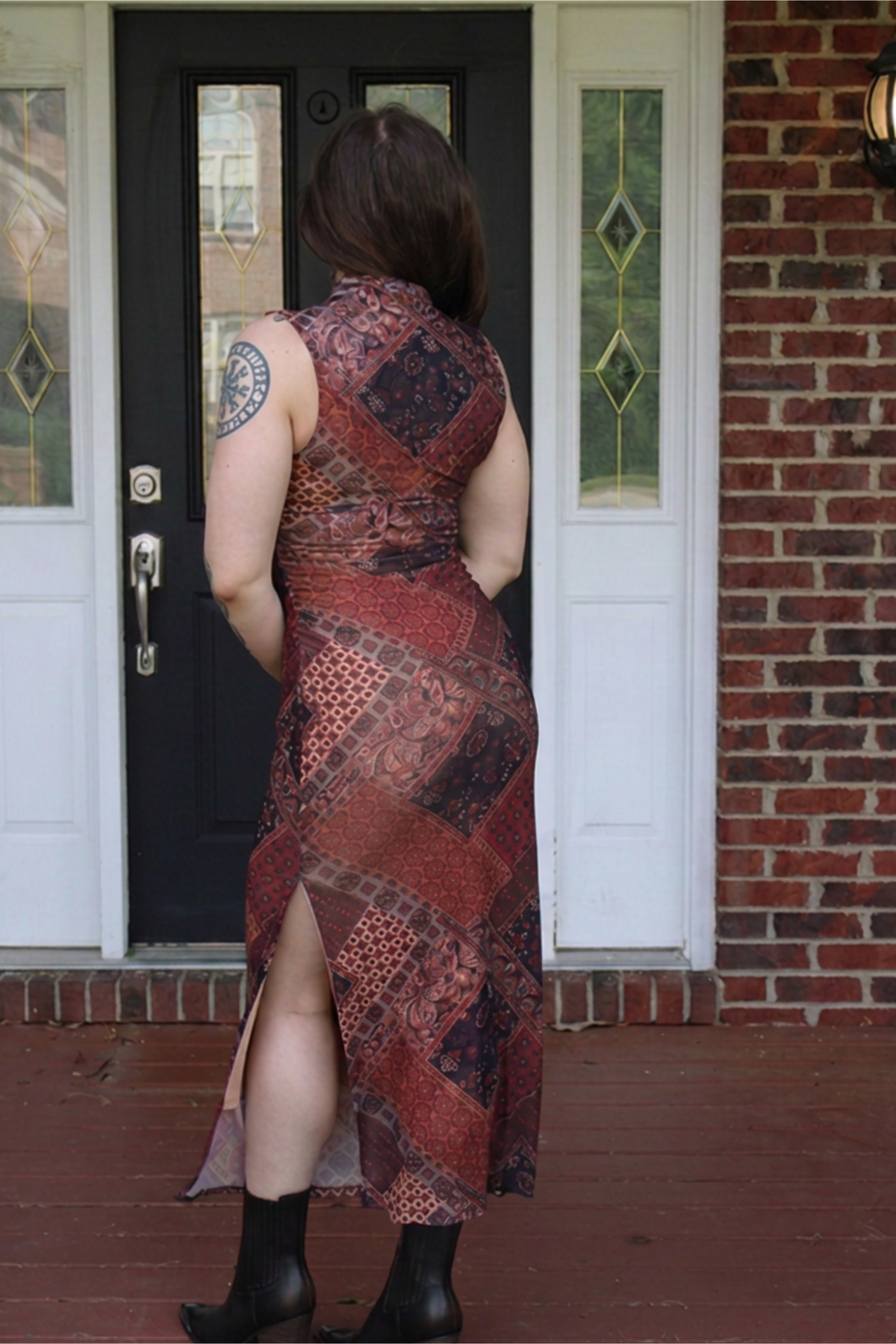 Isla Sleeveless Midi Dress